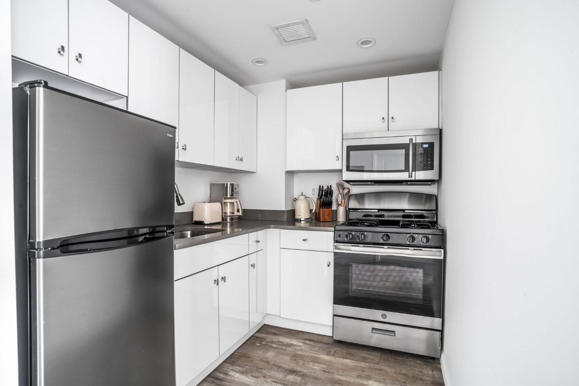 Modern 2-Br With Southern Views New York Buitenkant foto